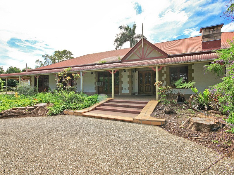 1031 Beams Road, Bridgeman Downs QLD 4035
