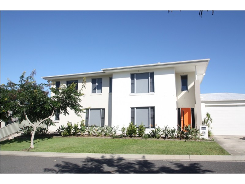 37 Hillside Circuit, Chermside West QLD 4032