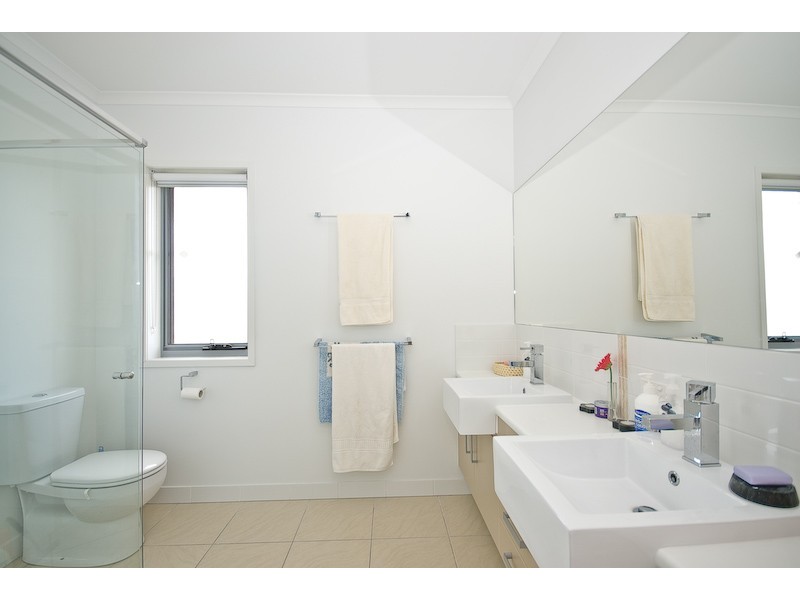 37 Hillside Circuit, Chermside West QLD 4032