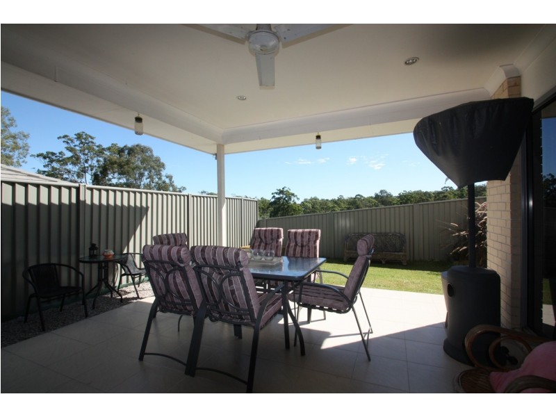 37 Hillside Circuit, Chermside West QLD 4032