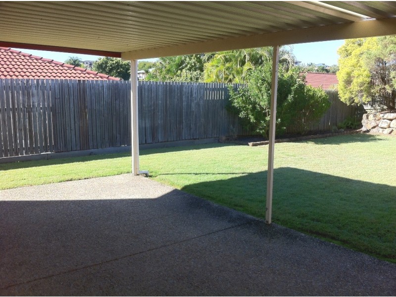 7 Tallebudgera Crescent, Albany Creek QLD 4035