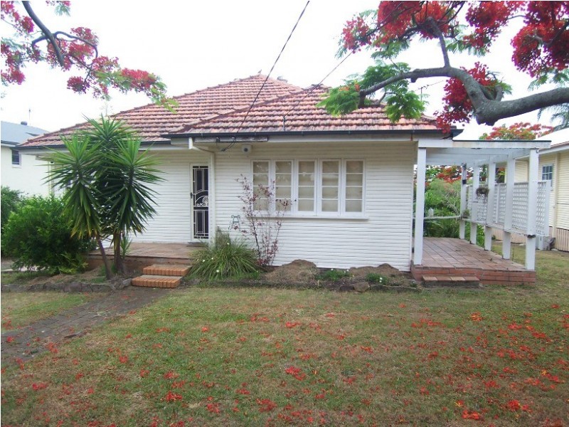 35 Aland Street, Wavell Heights QLD 4012