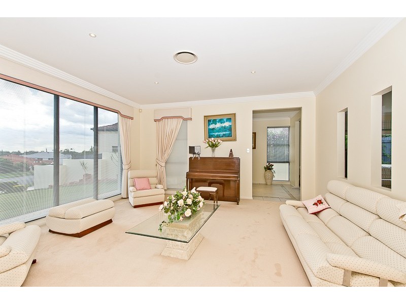 165 Bangalow Street, Bridgeman Downs QLD 4035