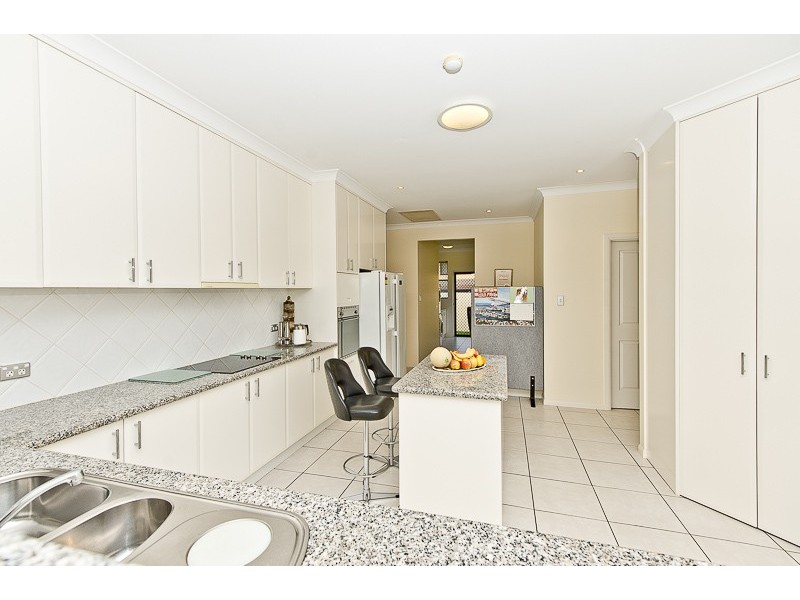 165 Bangalow Street, Bridgeman Downs QLD 4035