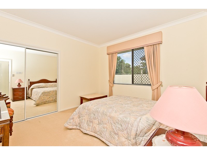 165 Bangalow Street, Bridgeman Downs QLD 4035