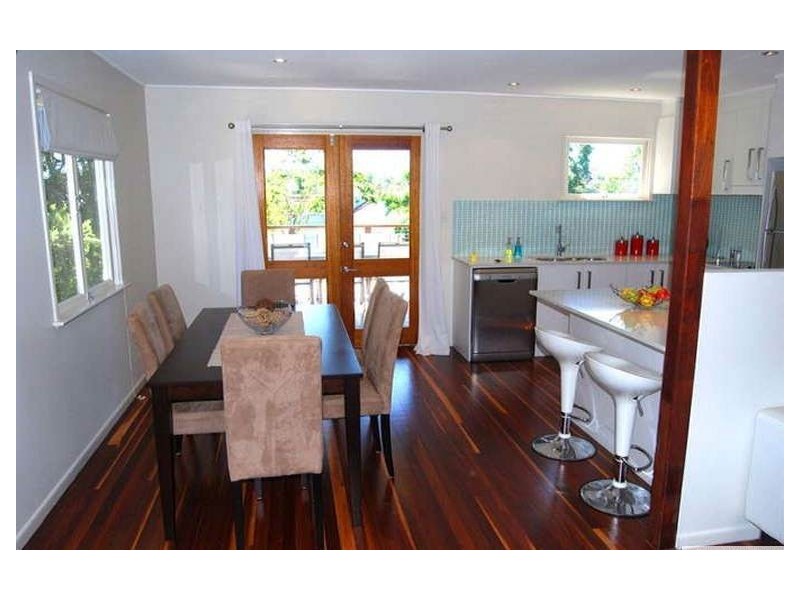 89 Basnett Street, Chermside West QLD 4032