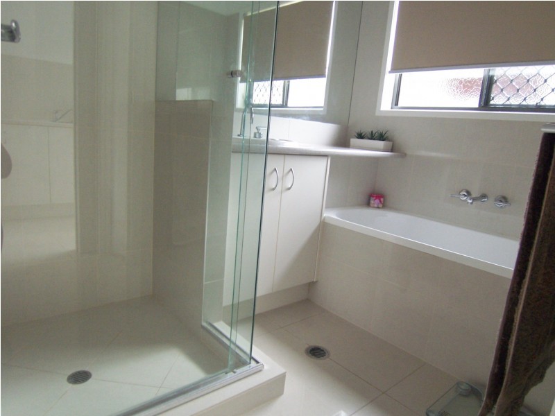 33 Spencer Street, Aspley QLD 4034