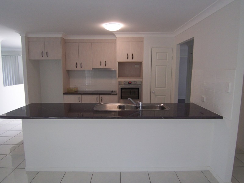 2 Oakwood Road, Warner QLD 4500