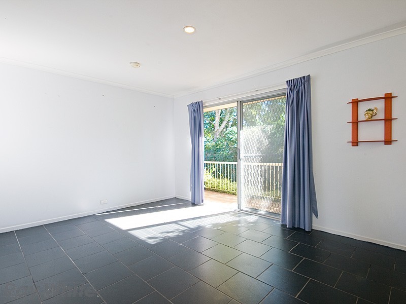 70 Redbourne Street, Chermside West QLD 4032