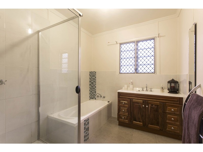 26 Piccadilly Street, Geebung QLD 4034