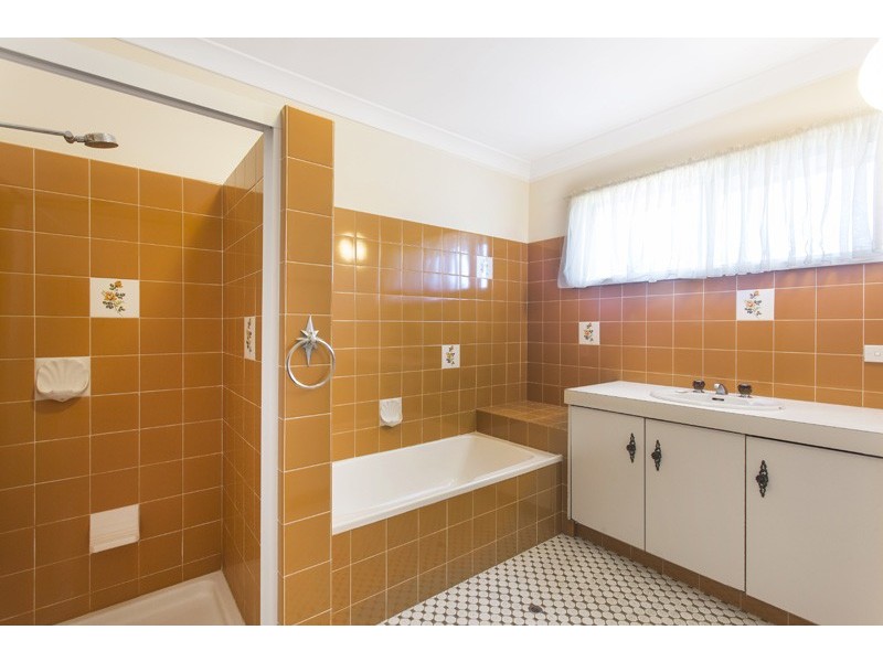 8 Aspleybank Street, Aspley QLD 4034