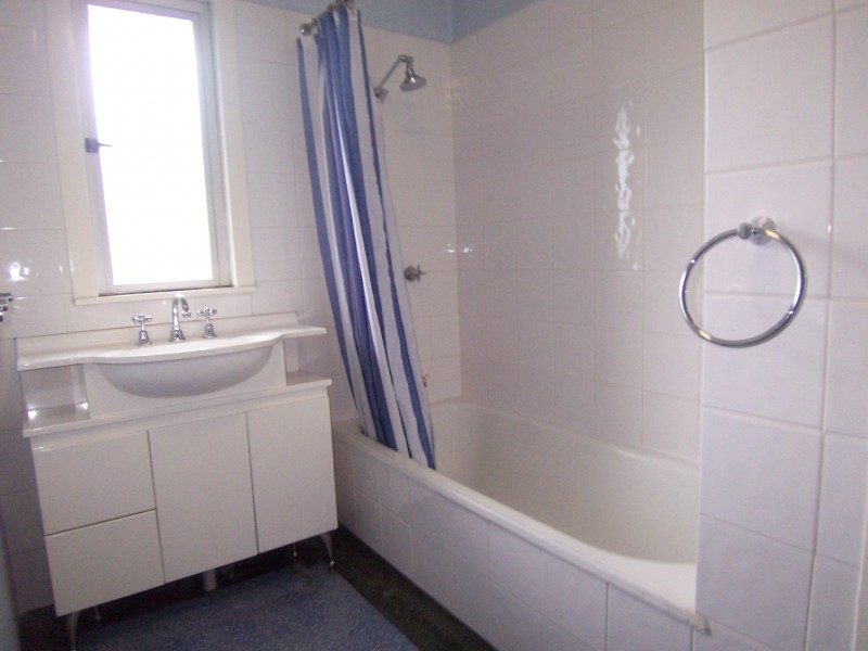 18 Alleena Street, Chermside QLD 4032