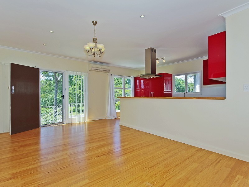 64 Redbourne Street, Chermside West QLD 4032