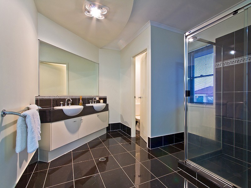 23 Montalcino Place, Bridgeman Downs QLD 4035