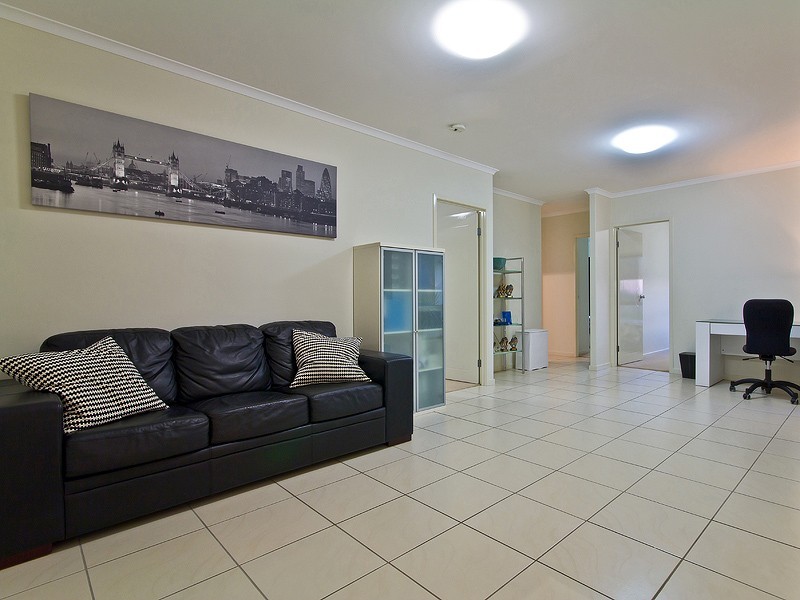 23 Montalcino Place, Bridgeman Downs QLD 4035