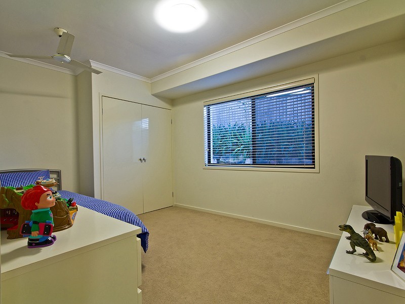 23 Montalcino Place, Bridgeman Downs QLD 4035