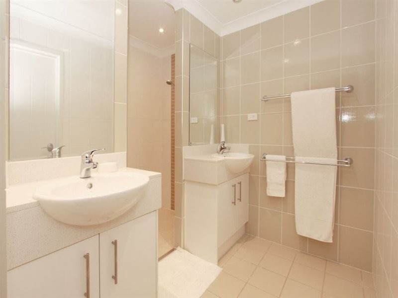 86 Petrie Crescent, Aspley QLD 4034