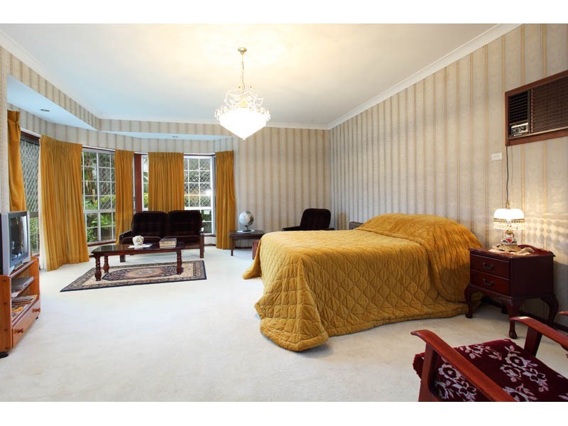 50 Retreat Street, Bridgeman Downs QLD 4035