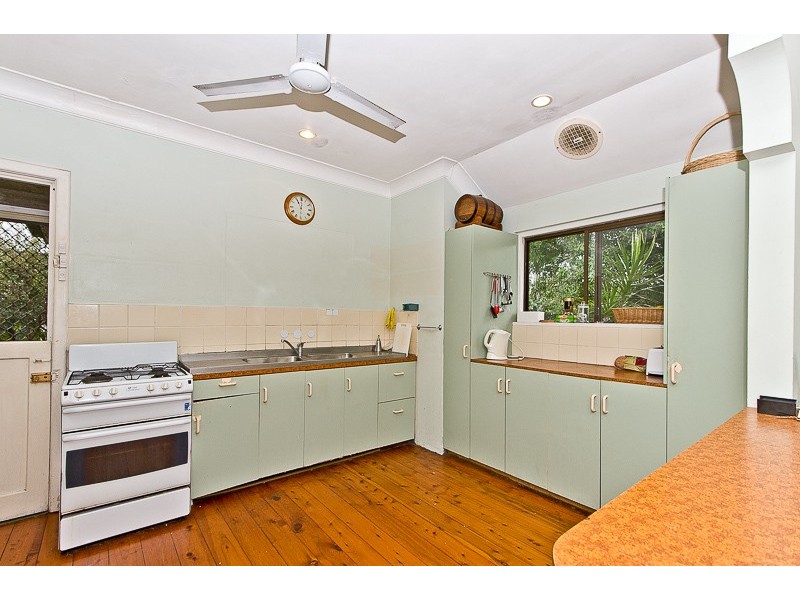 19 Hall Street, Chermside QLD 4032