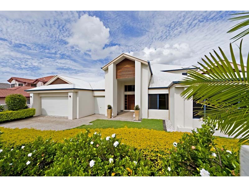 1 Estonia Avenue, Bridgeman Downs QLD 4035