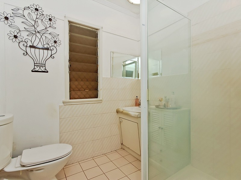 10 Miller Street, Wavell Heights QLD 4012