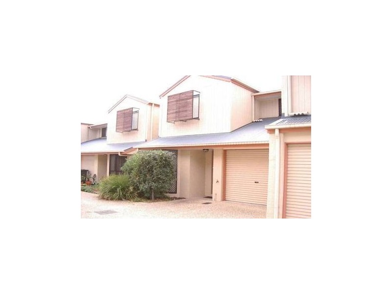 8/23 Kingsmill Street, Chermside QLD 4032
