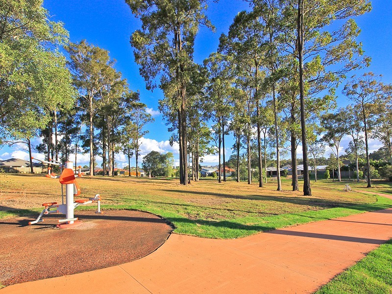 11 Edmund Court, Warner QLD 4500