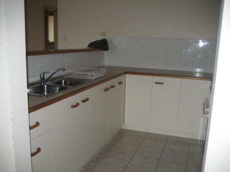 2/95 Stafford Road, Kedron QLD 4031