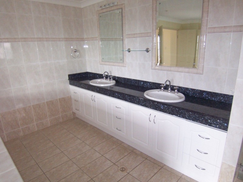 25 Roebig Street, Aspley QLD 4034