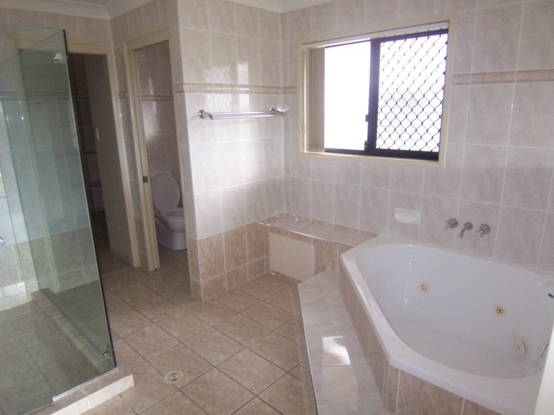 25 Roebig Street, Aspley QLD 4034