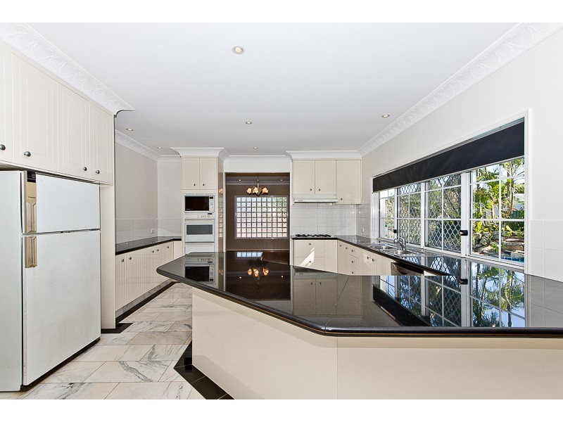 33 Hillcrest Street, Aspley QLD 4034