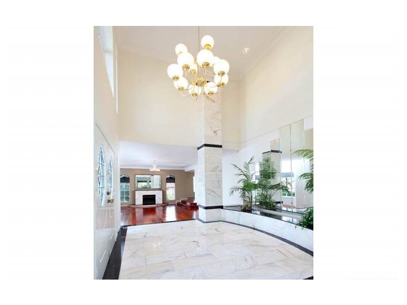 33 Hillcrest Street, Aspley QLD 4034