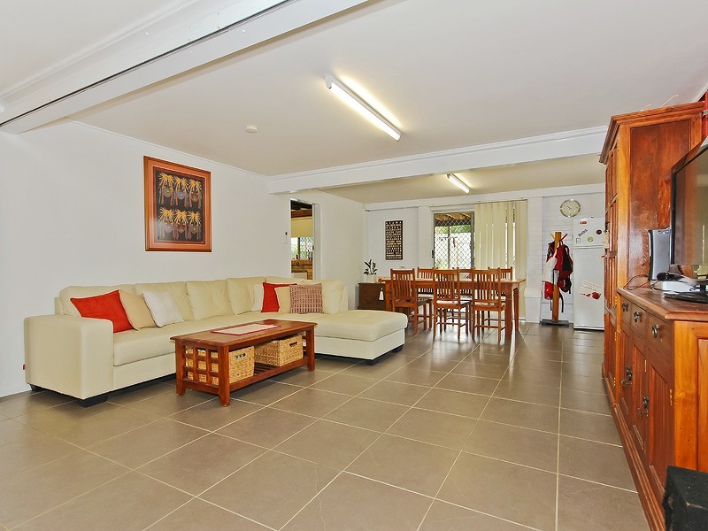 9 Riesling Street, Carseldine QLD 4034