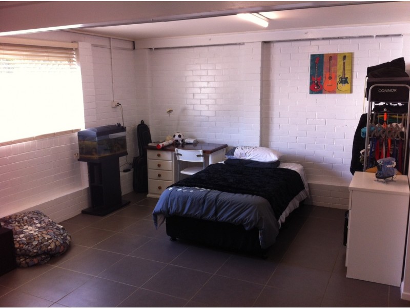 9 Riesling Street, Carseldine QLD 4034