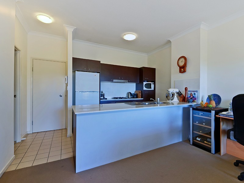 18/41 Playfield Street, Chermside QLD 4032