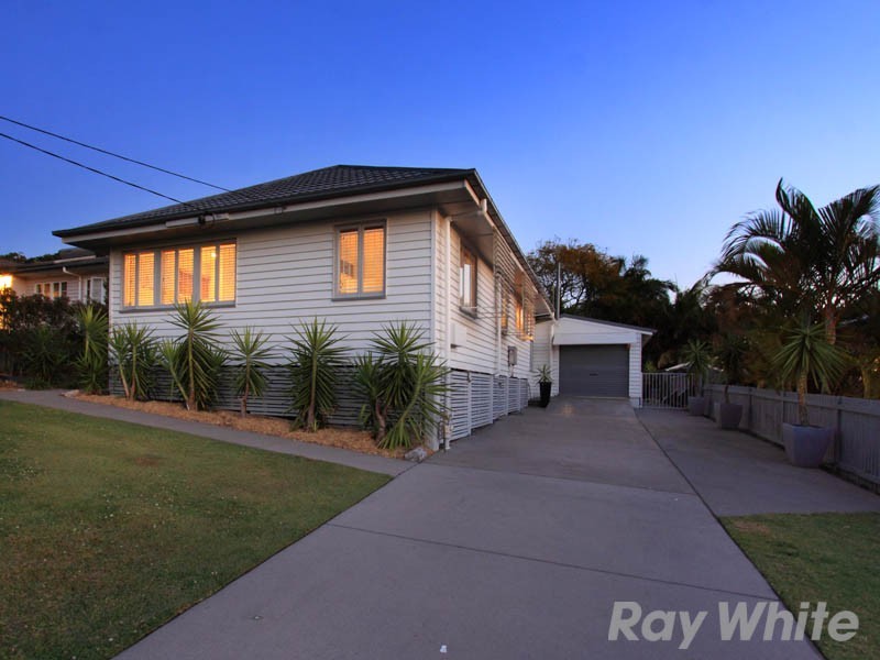 16 Chigwell Street, Wavell Heights QLD 4012