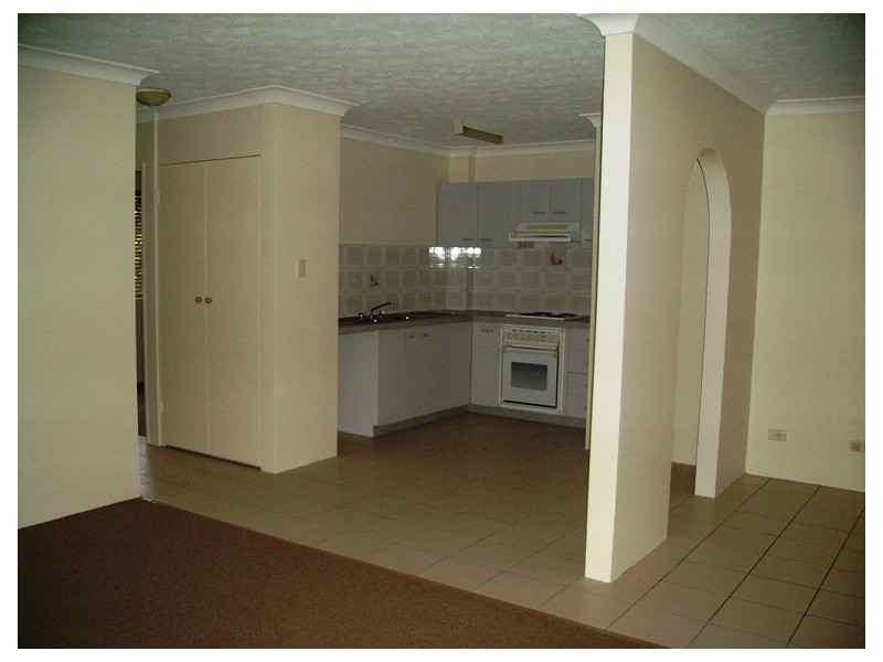 4/114 Miller Street, Chermside QLD 4032