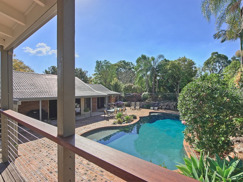 103 Bridgeman Road, Bridgeman Downs QLD 4035