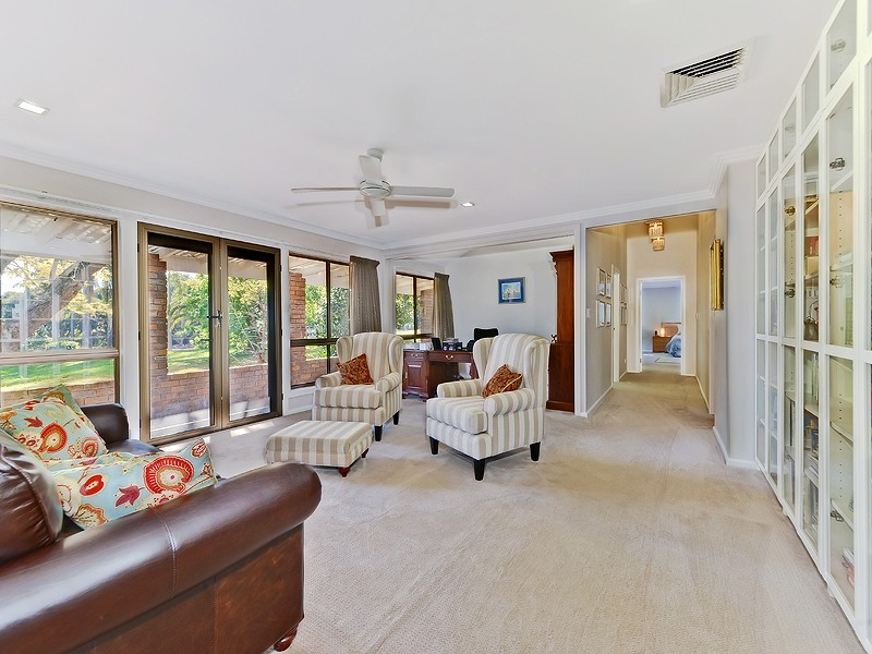103 Bridgeman Road, Bridgeman Downs QLD 4035