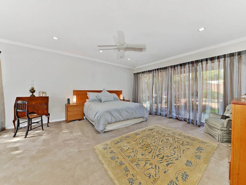 103 Bridgeman Road, Bridgeman Downs QLD 4035