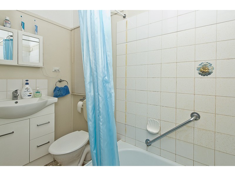 209 Pfingst Road, Wavell Heights QLD 4012