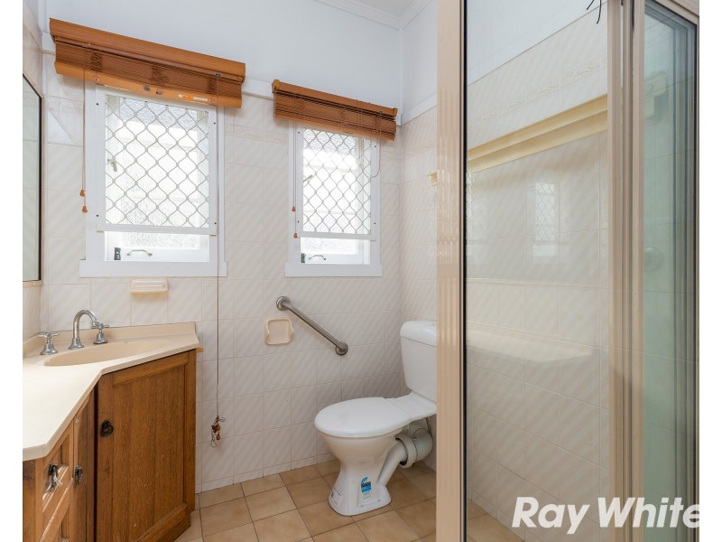 16 Kelso Street, Chermside QLD 4032