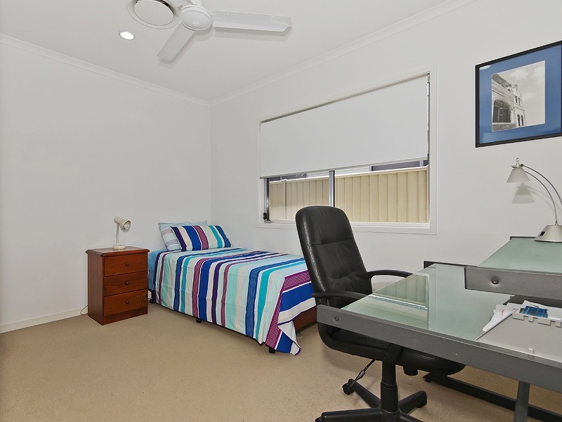 20 Hillside Circuit, Chermside West QLD 4032