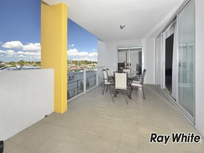 40/27 Playfield Street, Chermside QLD 4032