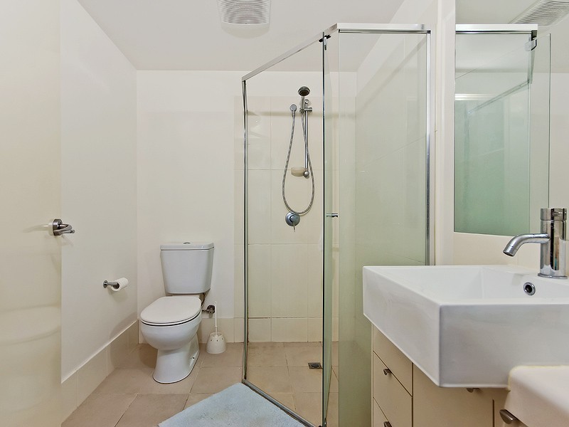 40/27 Playfield Street, Chermside QLD 4032
