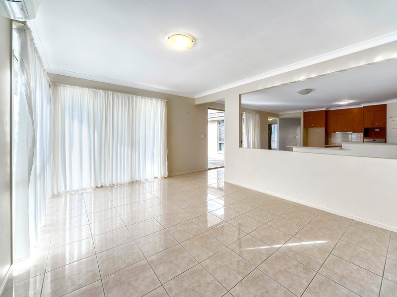 2 Emu Court, Warner QLD 4500