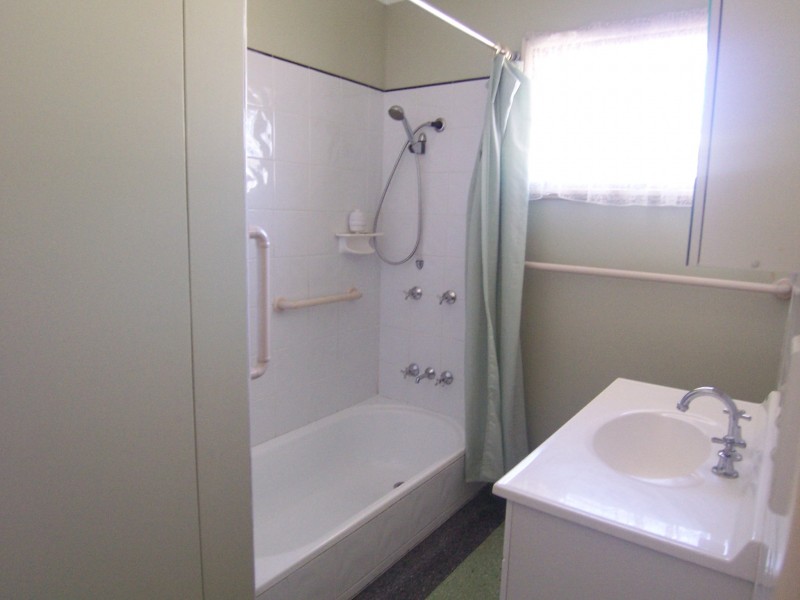 15 Myron Street, Chermside QLD 4032