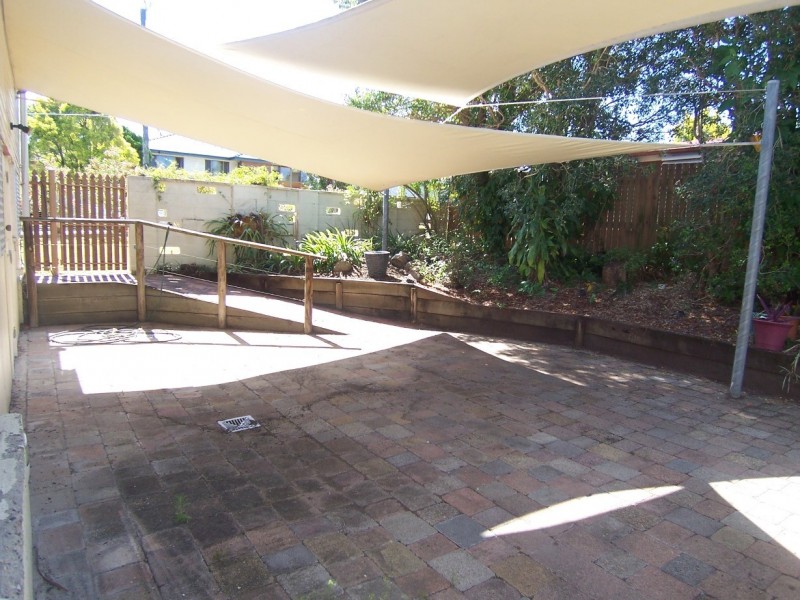 15 Myron Street, Chermside QLD 4032