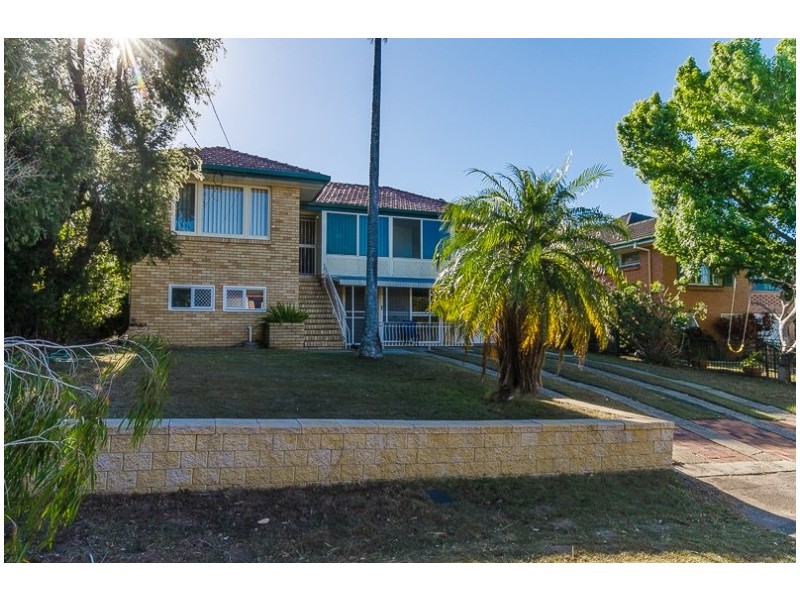 15 Sunfields Street, Geebung QLD 4034