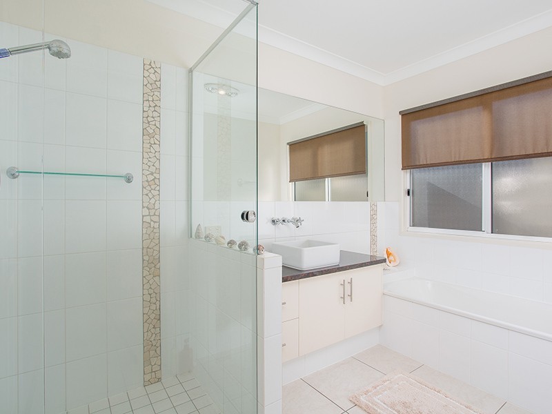 31 Meemar Street, Chermside QLD 4032